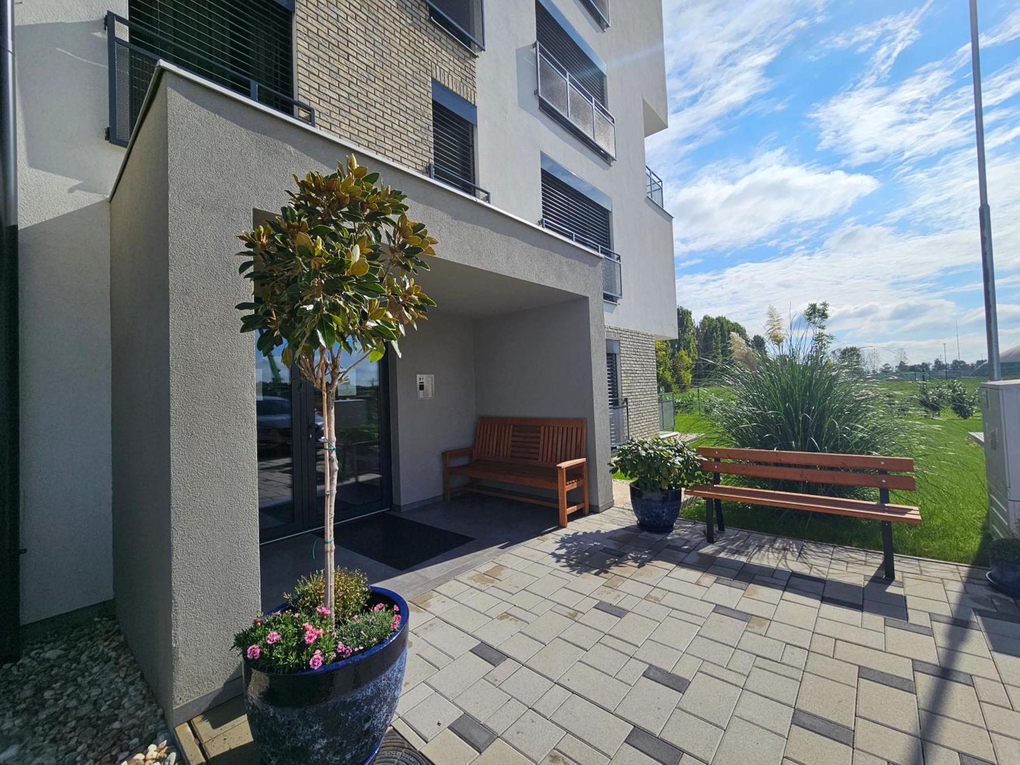 Harmonia Riva Apartman B11 Dunajská Streda Exteriér fotografie