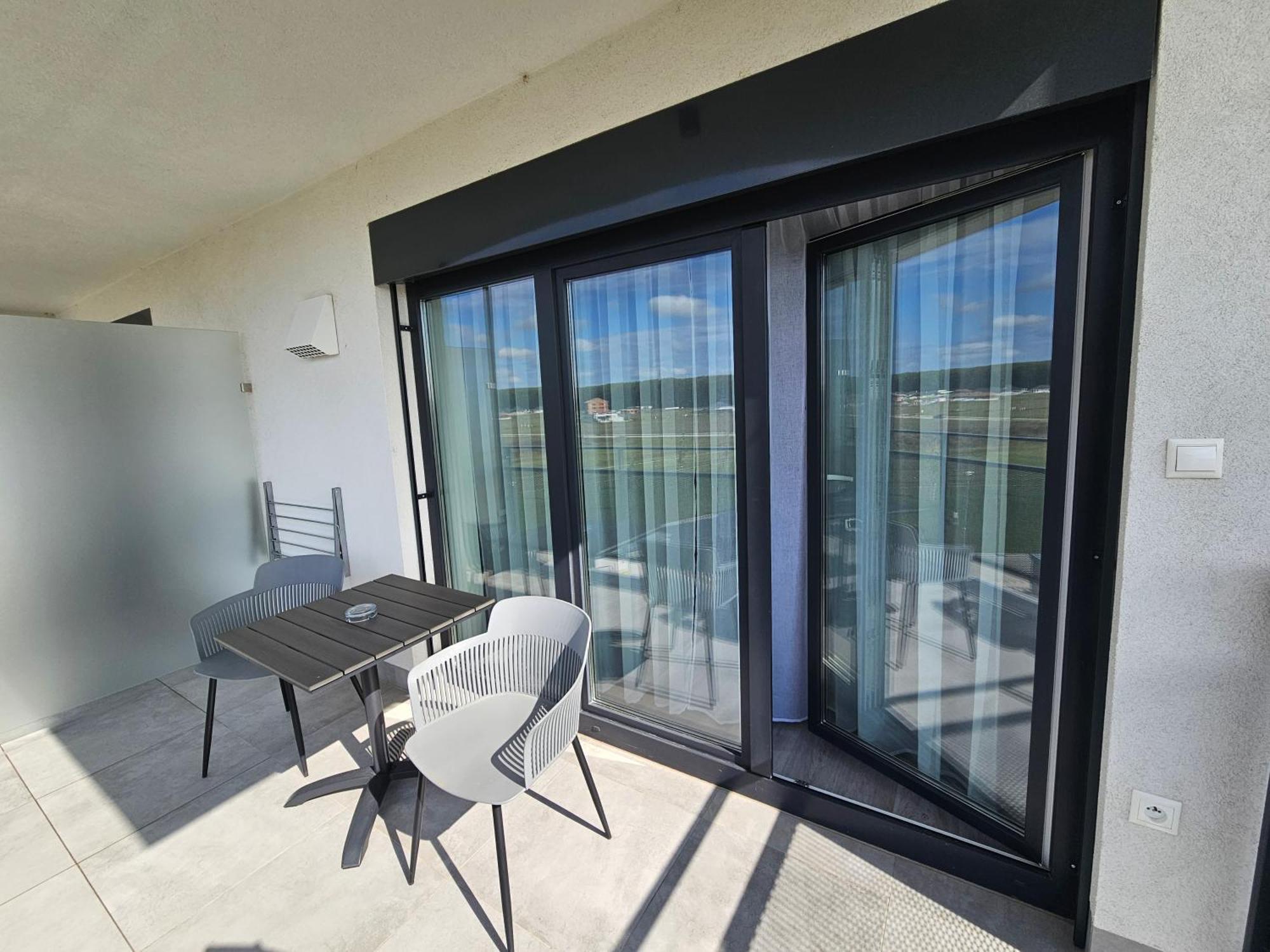 Harmonia Riva Apartman B11 Dunajská Streda Exteriér fotografie